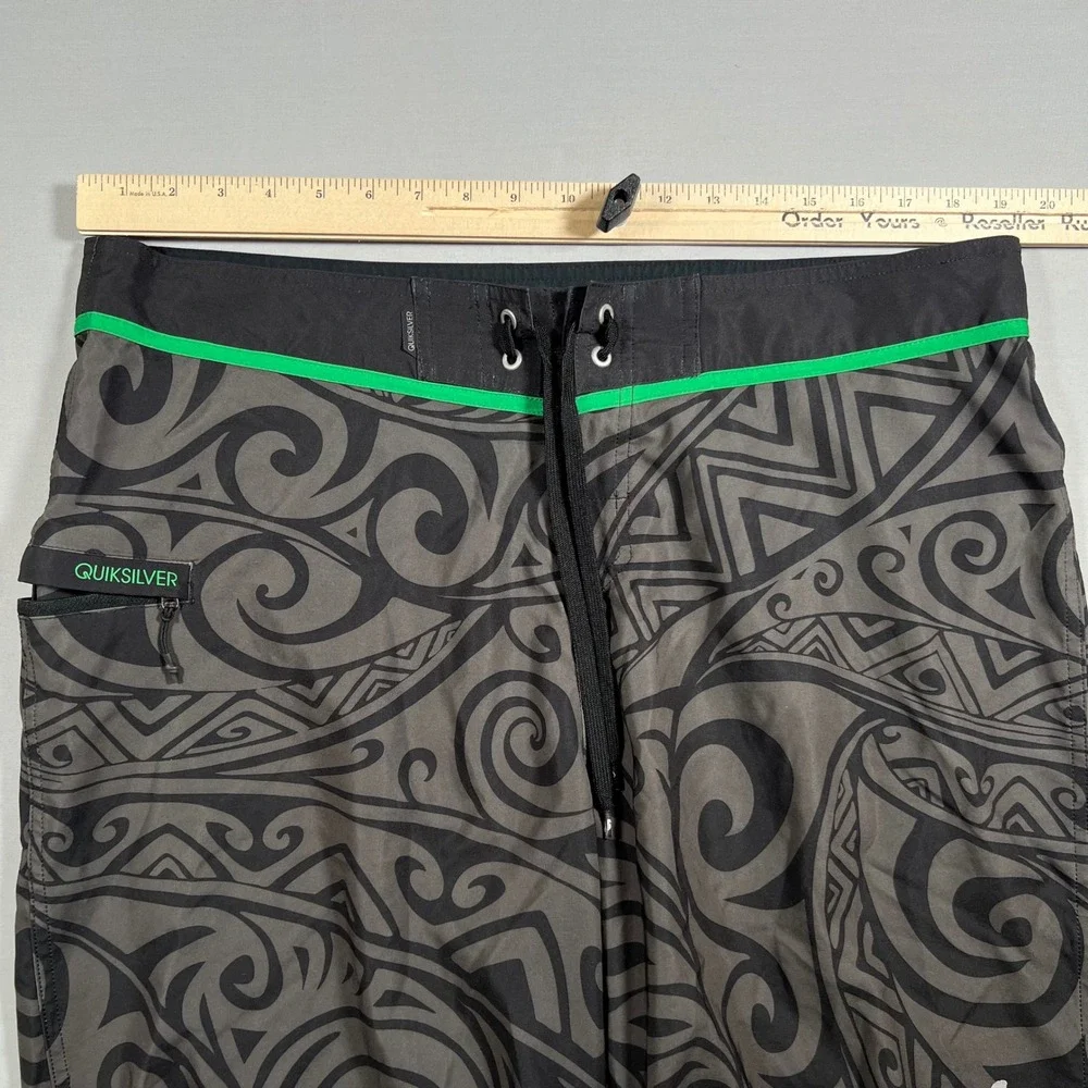 Quiksilver board shorts